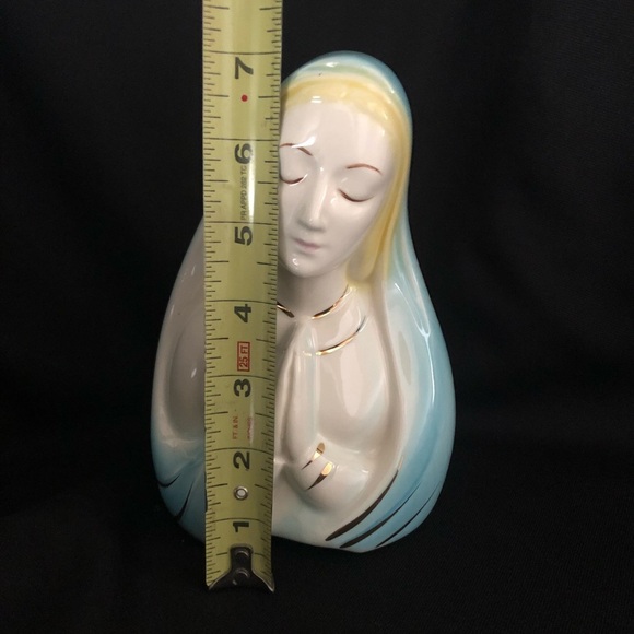 Vintage Virgin Mary Madonna Praying Porcelain Planter - Picture 6 of 11